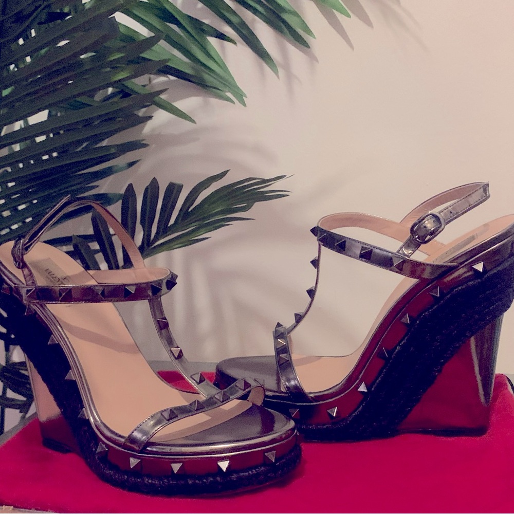 Valentino Garavani wedges